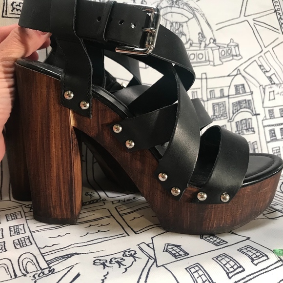 carvela platform sandals